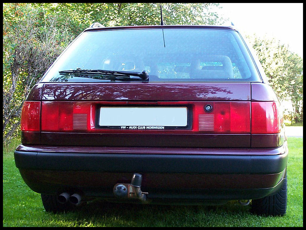 Audi 100