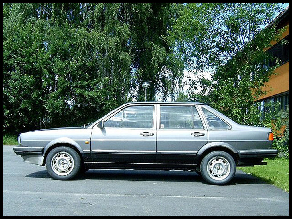 VW Santana