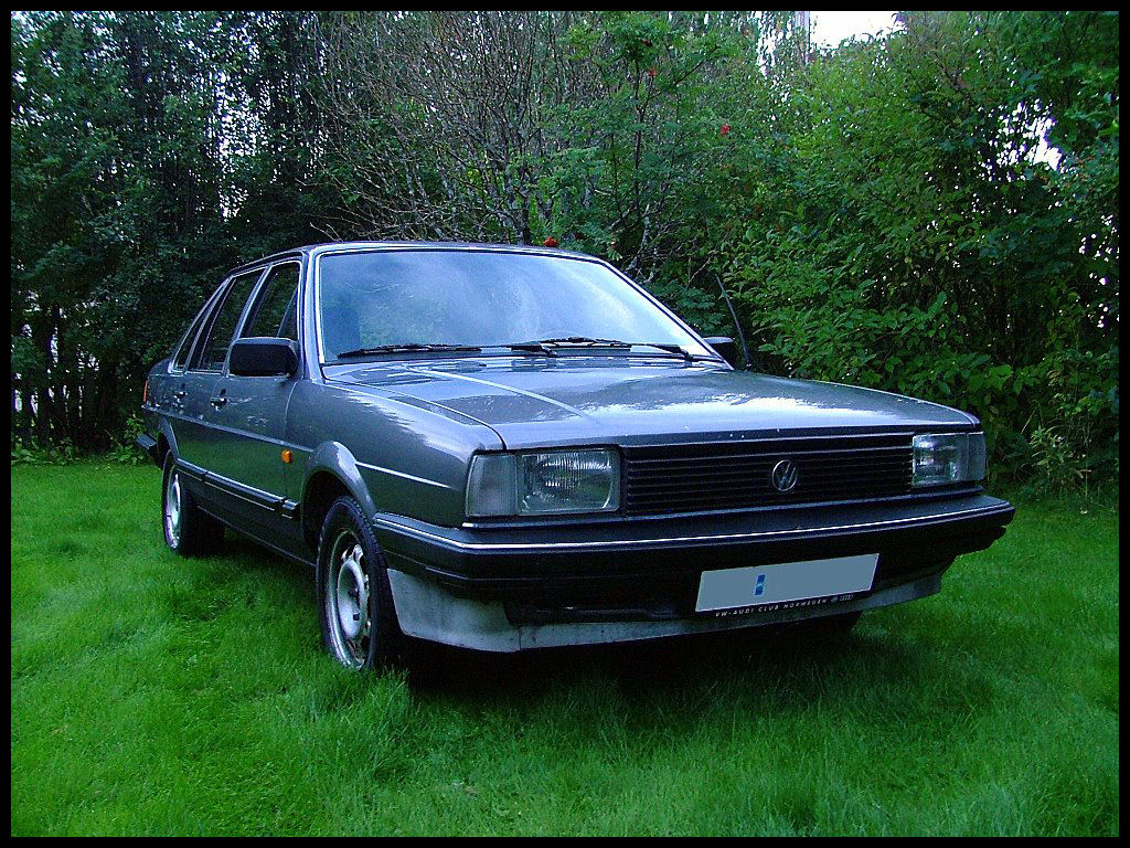 VW Santana