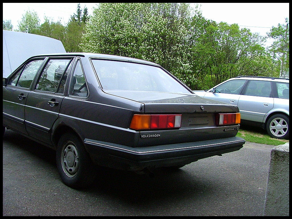 VW Santana