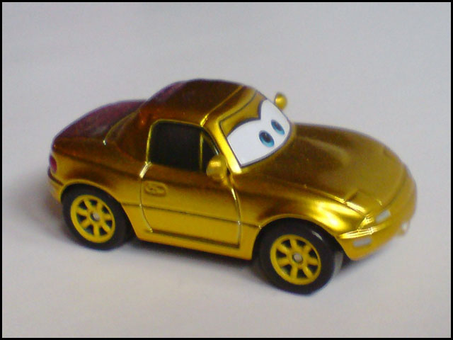 Gold Mia